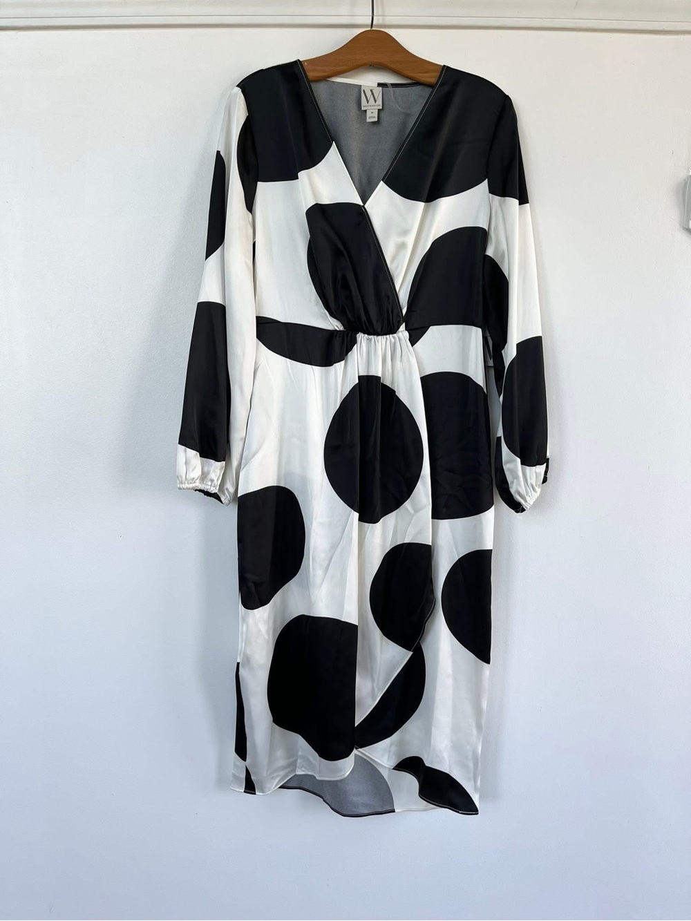 NWT Worthington Polka Dot V-Neck Midi Dress in Black and White